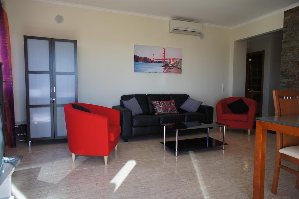 Sunny Apartment Al-Sakia, Quarteira, Vilamoura Extérieur photo