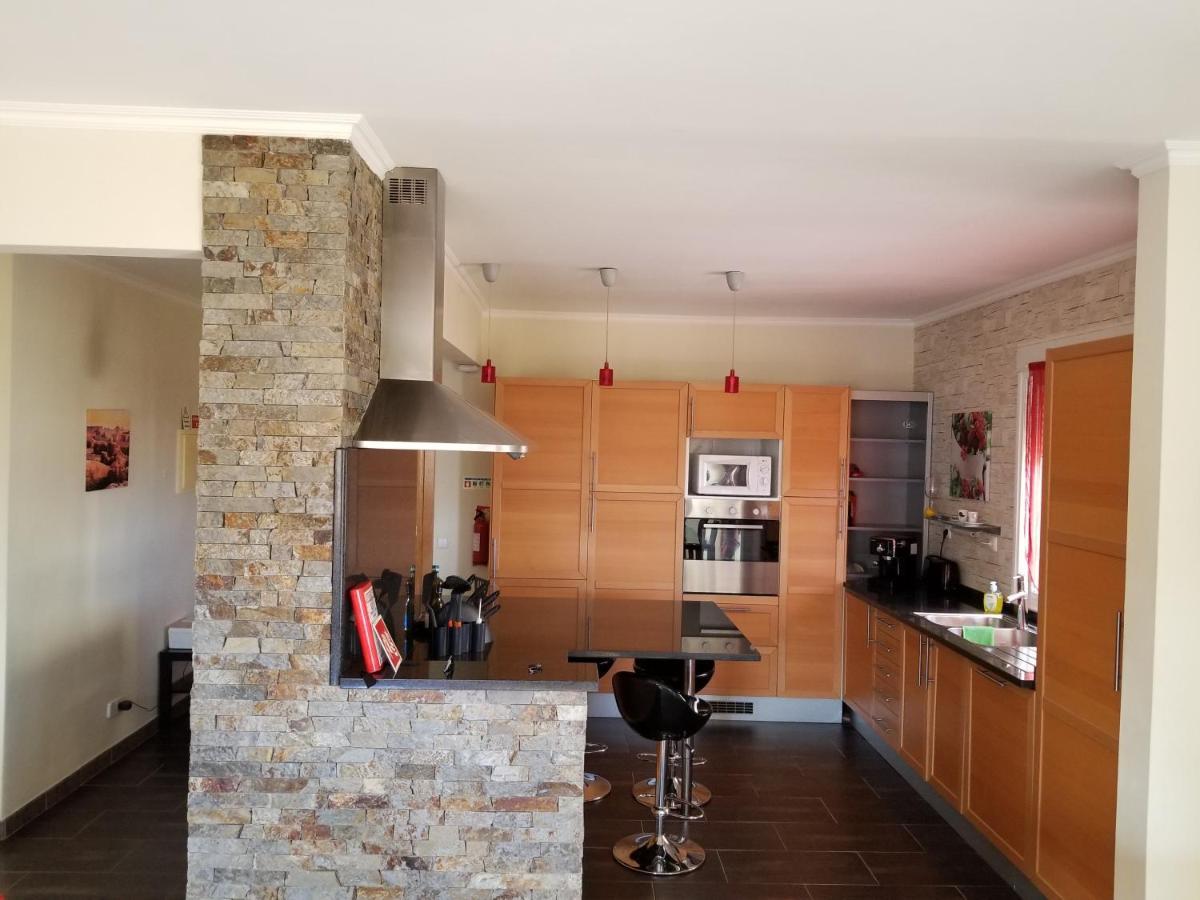 Sunny Apartment Al-Sakia, Quarteira, Vilamoura Extérieur photo